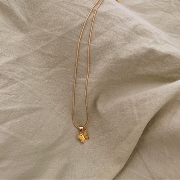 LAST ONE! gold plated butterfly necklace🦋✨ - Picture 3 of 6